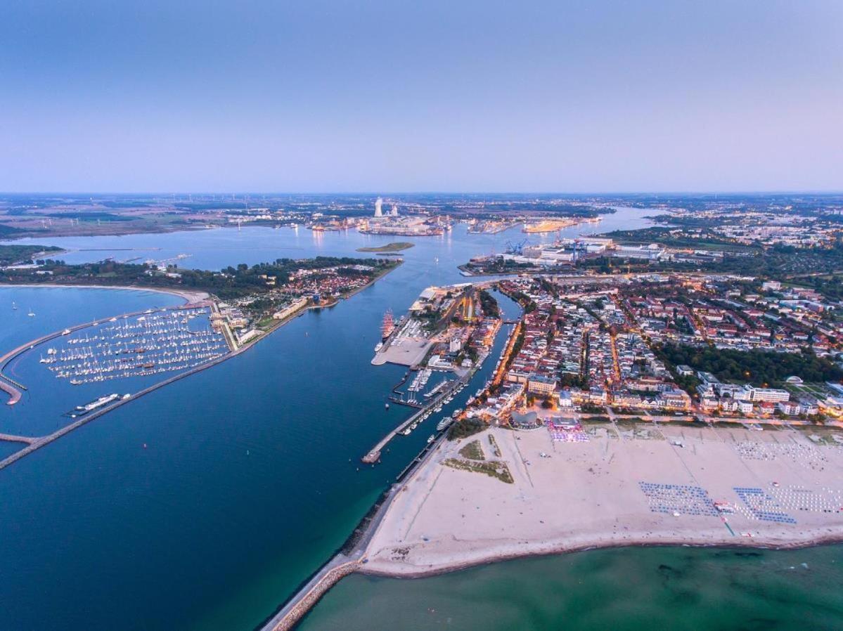 Wellenspiel Lägenhet Rostock Exteriör bild